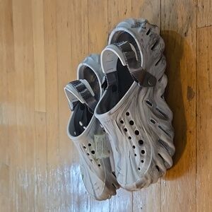 NWT Crocs Echo Marbled Clog Moonlight M9/ M11 Unisex Slip On Sandal 208454-1NL